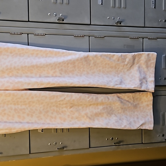 Old navy animal print sleep lounge pajama pants size small - Picture 2 of 6